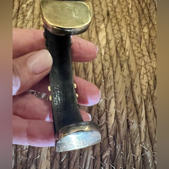 Chic Black and Gold color synthetic elephant hair cuff - Picture 8 of 10